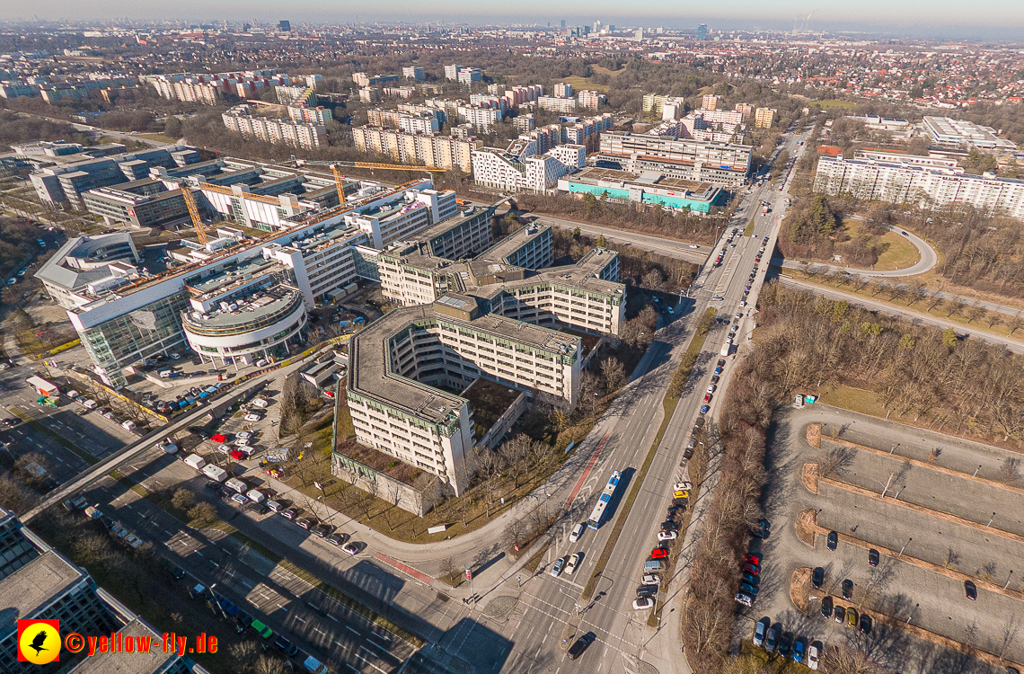 15.02.2023 - Luftbilder Perlach Plaza, Allianz, Wacker, Rentenversicherung, PEP